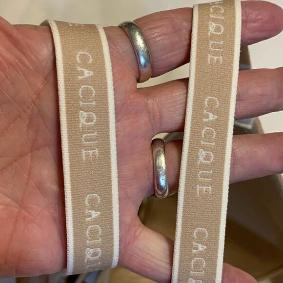 CACIQUE size 44D lightly lined T-shirt bra nude color - Picture 5 of 8